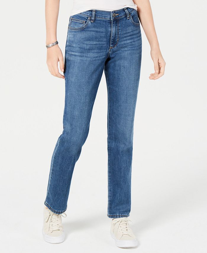 Lee Women's Relaxed Fit Straight-Leg Jean