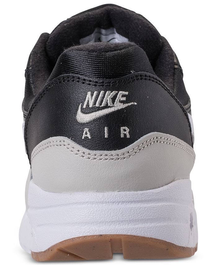 finishline air max 1