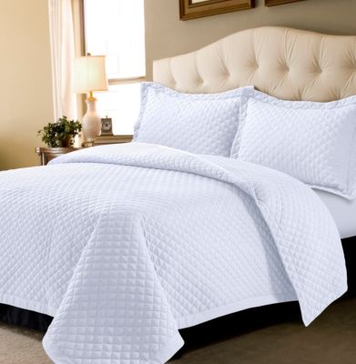 Brisbane Microfiber Solid Oversized Quilt Sets