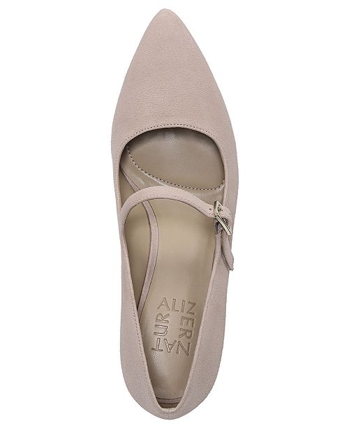 naturalizer naiya pumps