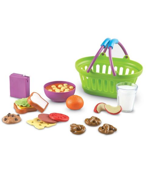 Детские игрушки Areyougame New Sprouts Play Food Lunch Basket, 18-Piece Set, Ages 2+