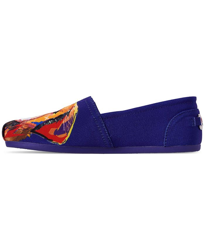 German shepherd bobs shoes top