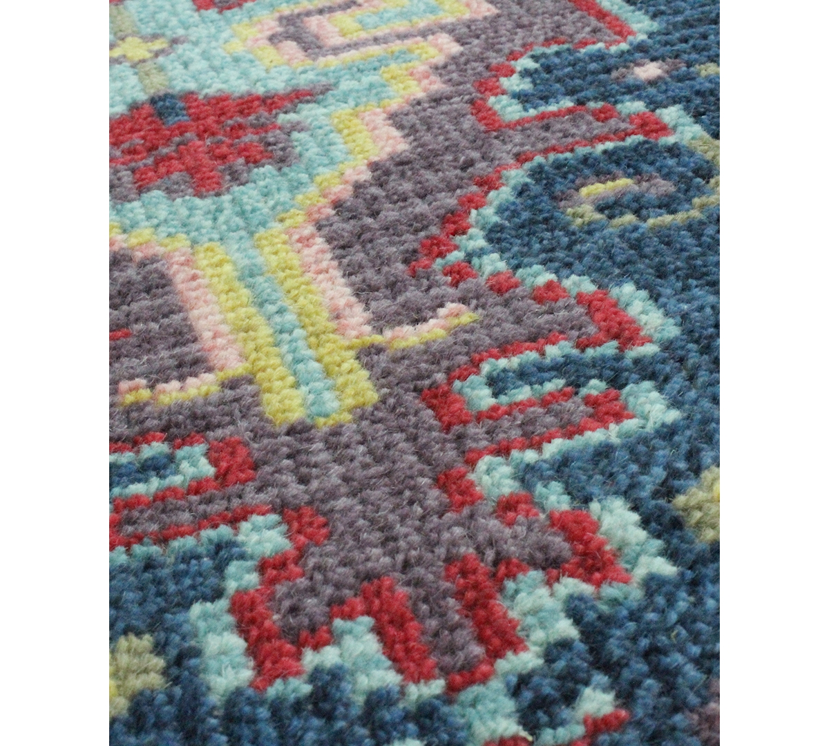 Carah Crh-113Area Rug - Lilac