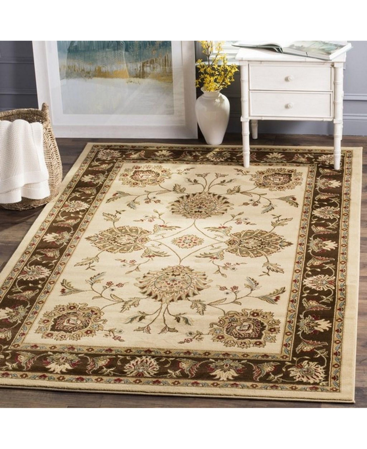Safavieh Lyndhurst LNH555 Ivory and Brown 5'3" x 7'6" Area Rug