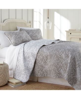 Winter Brush Lightweight Reversible Quilt Set, Full/Queen
