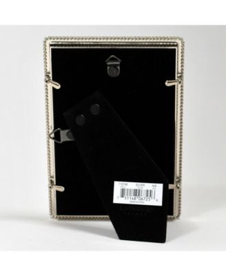 Silver Metal Picture Frame with Delicate Outer Border Of Beads - 4" x 6"