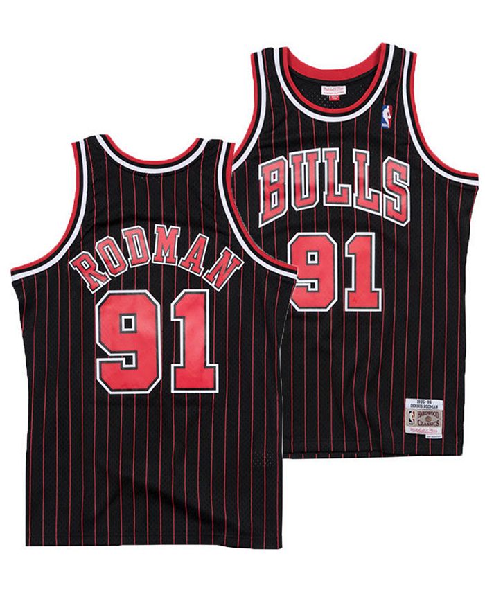 Men's Mitchell & Ness Chicago Bulls NBA Hardwood Classics 3 Rings Graphic T- Shirt