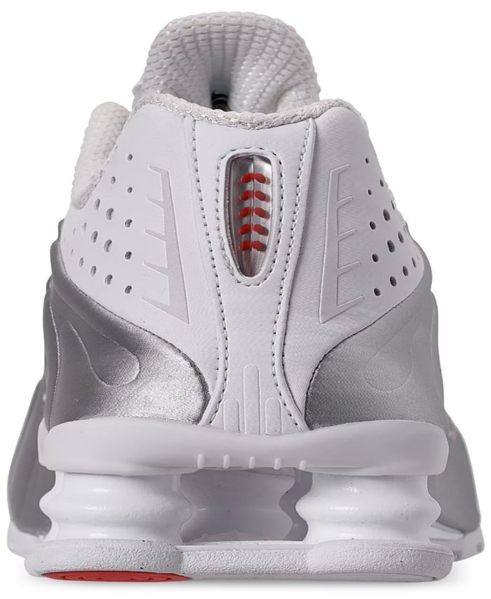 nike shox r4 finish line