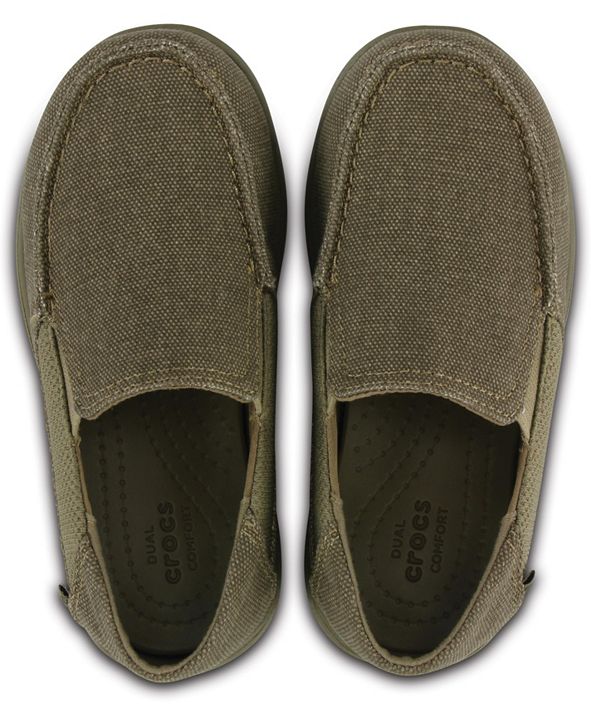 black santa cruz crocs