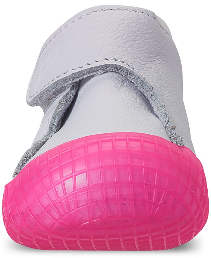 crib bootie nike