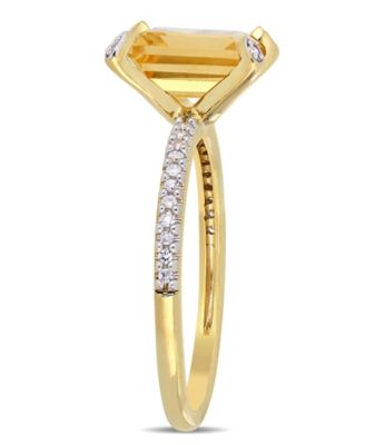 Citrine (1-1/2 ct.t.w.) and Diamond (1/10 ct.t.w.) Ring in 10k Yellow Gold