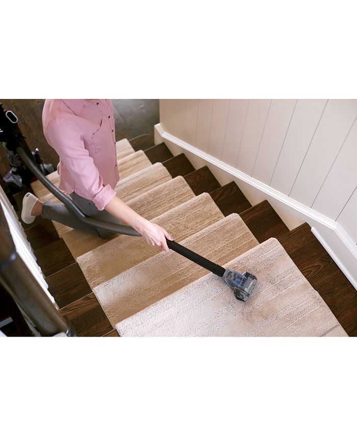 Bissell 2316 CleanView Swivel Pet Vacuum Macy