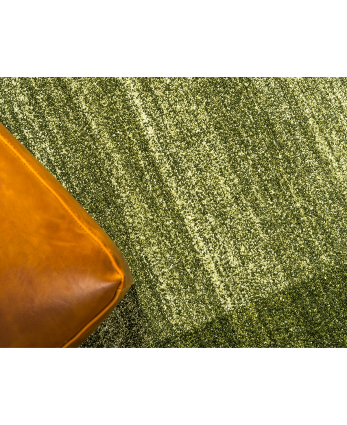 Bayshore Home Lyon Lyo4 Area Rug