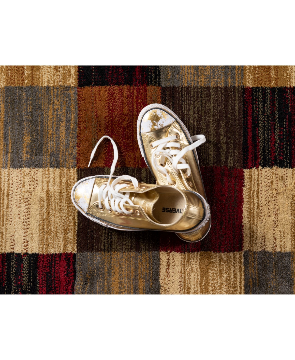 Bayshore Home Kallista Kal1Area Rug - Multi