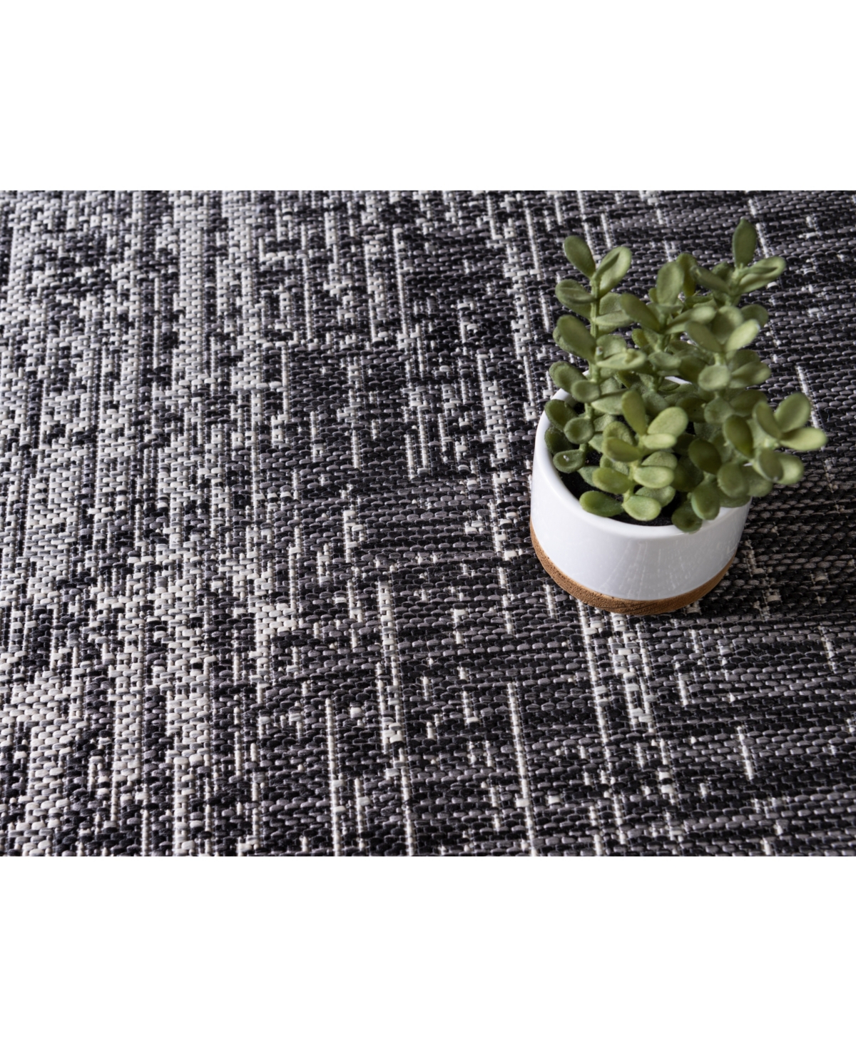 Bayshore Home Outdoor Pashio Pas7 Area Rug