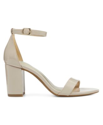 bandolino armory sandal