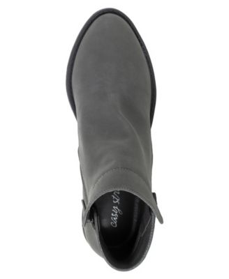 easy street gusto women's ankle boots