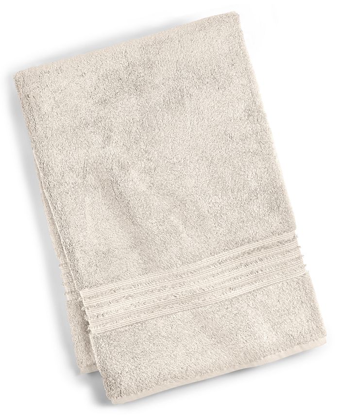 12 Wholesale White Bath Towels Deluxe Size 30 X 60 - at 