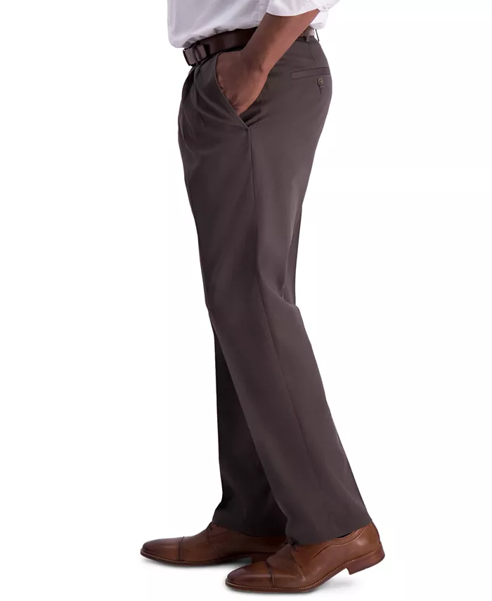 Men's Iron Free Premium Khaki Classic-Fit Pleated Pant - thumbnail 3