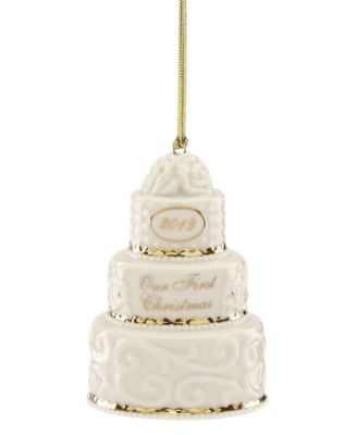 wedding cake ornament