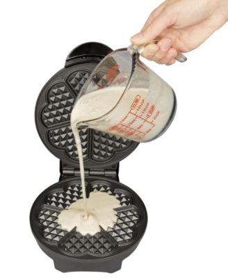 Classic Round Heart Waffle Maker
