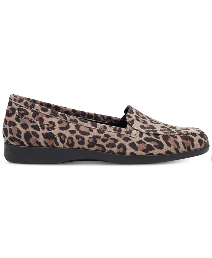 Easy Spirit Women's Devitt Loafer Gold Size 9 M