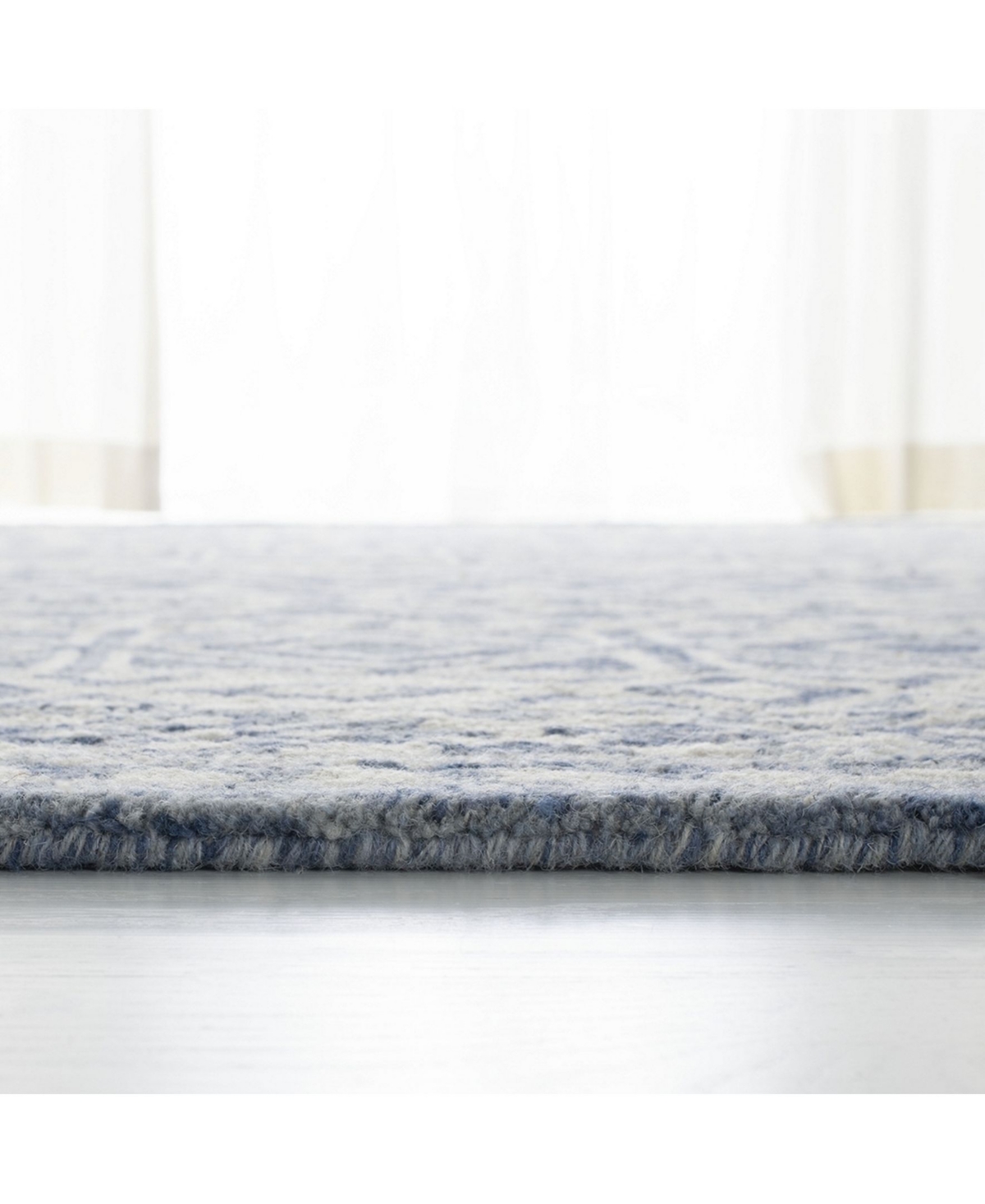Lauren Ralph Lauren Theresa LRL6650Aand Blue X Area Rug - Ivory