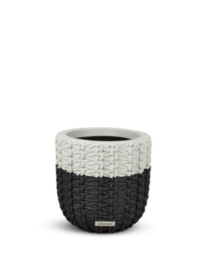 Le Present Basket Fiberglass Planter 19