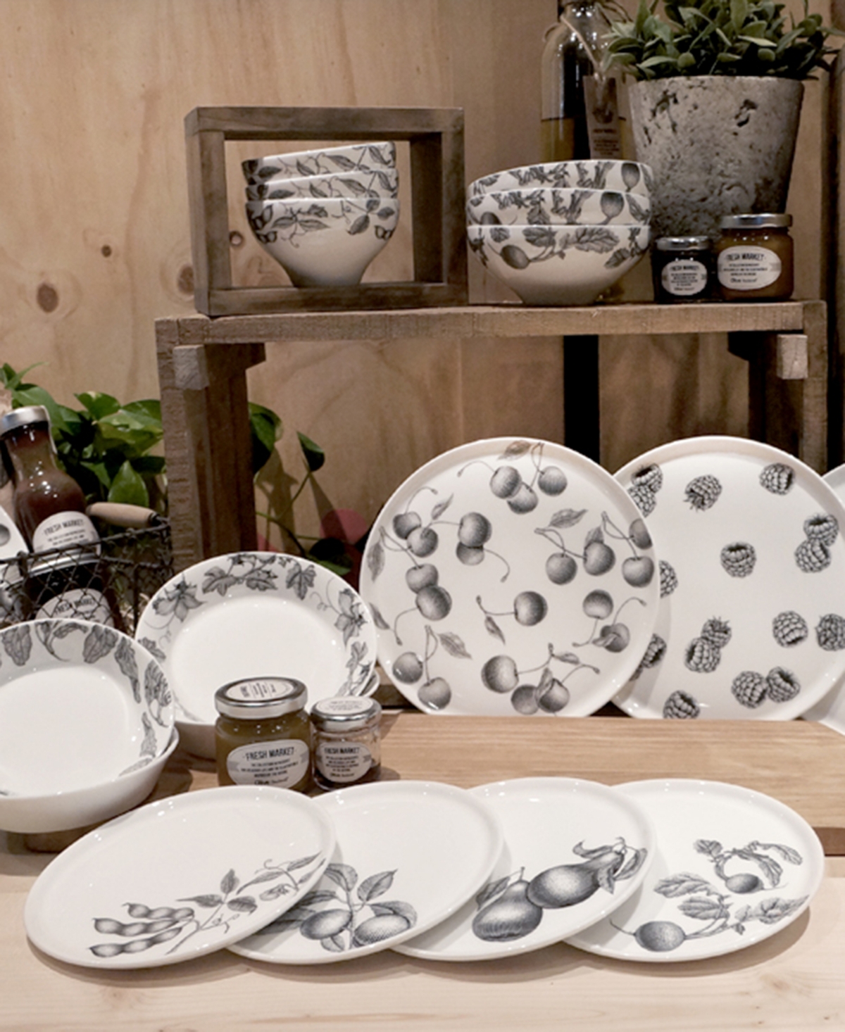 Twig New York Olive Market Salad Bowl