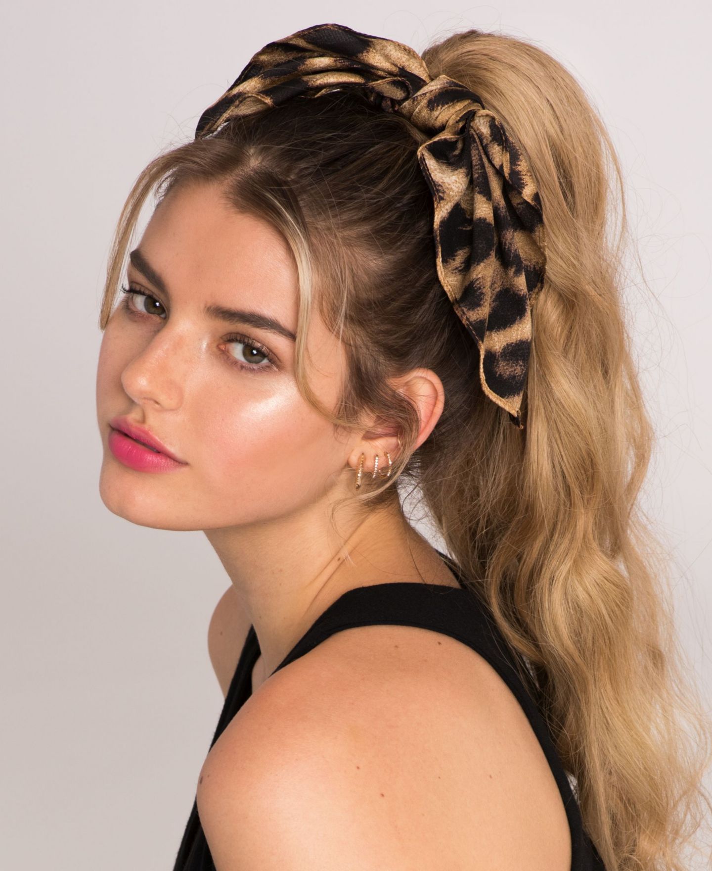 Женские аксессуары для волос Soho Style Leopard Print Scrunchie Bow — фото 1