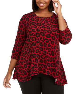 plus size red leopard print top