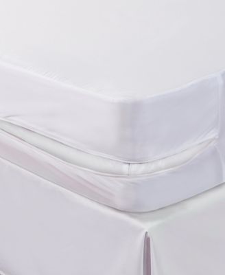 Dust Buster Allergy Relief Breathable Mattress Protector, Full