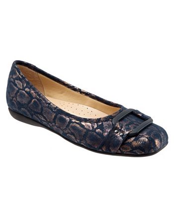 Trotters sizzle signature top flat
