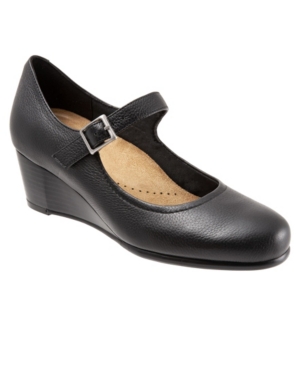 image of Trotters Willow Mary Jane Wedge Women-s Shoes