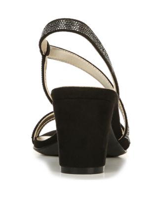 naturalizer vanessa sandal