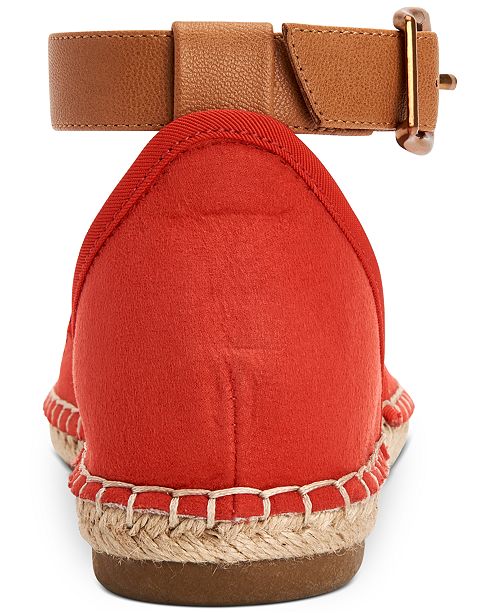 paminaa flat sandals