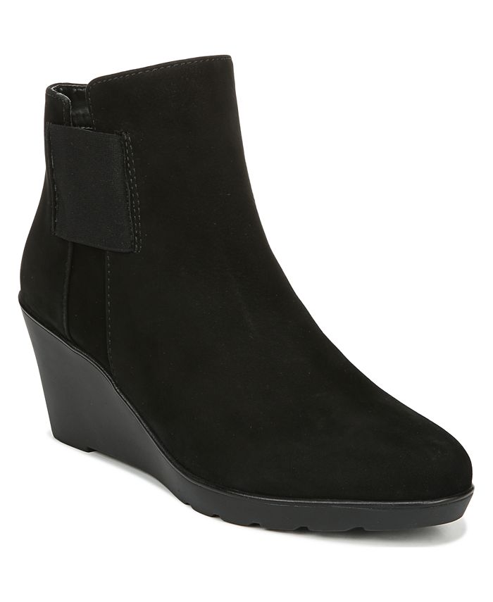 naturalizer tia booties