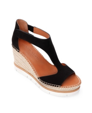 Gentle Souls by Kenneth Cole Elyssa Easy T-Strap Wedge Sandals Women's Shoes