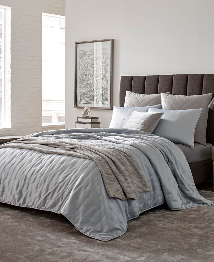 Kenneth Cole - Essentials Waffle Grid Twin Blanket