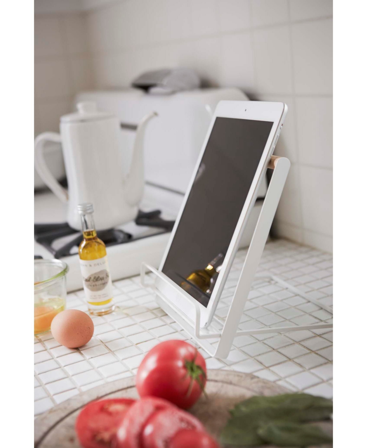 Tosca Cookbook Stand