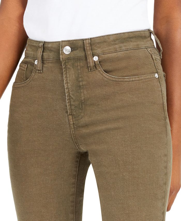 black cropped straight leg jeans