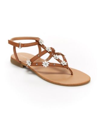 bcbg ivory sandal