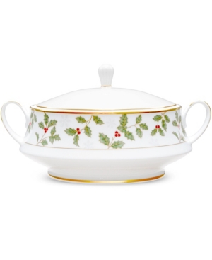 Noritake Holly & Berry Gold Covered Vegetable Bowl In Green