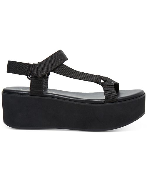 Wild Pair Sawwyer Flatform Sandals, Created for Macy's & Reviews