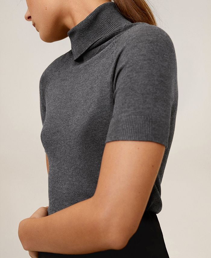 mango turtleneck