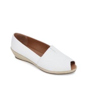 image of Gentle Souls by Kenneth Cole Women-s Lydia A-Line2 Wedge Sandals Women-s Shoes