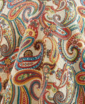 Alyssa Paisley Reversible Quilt Sets