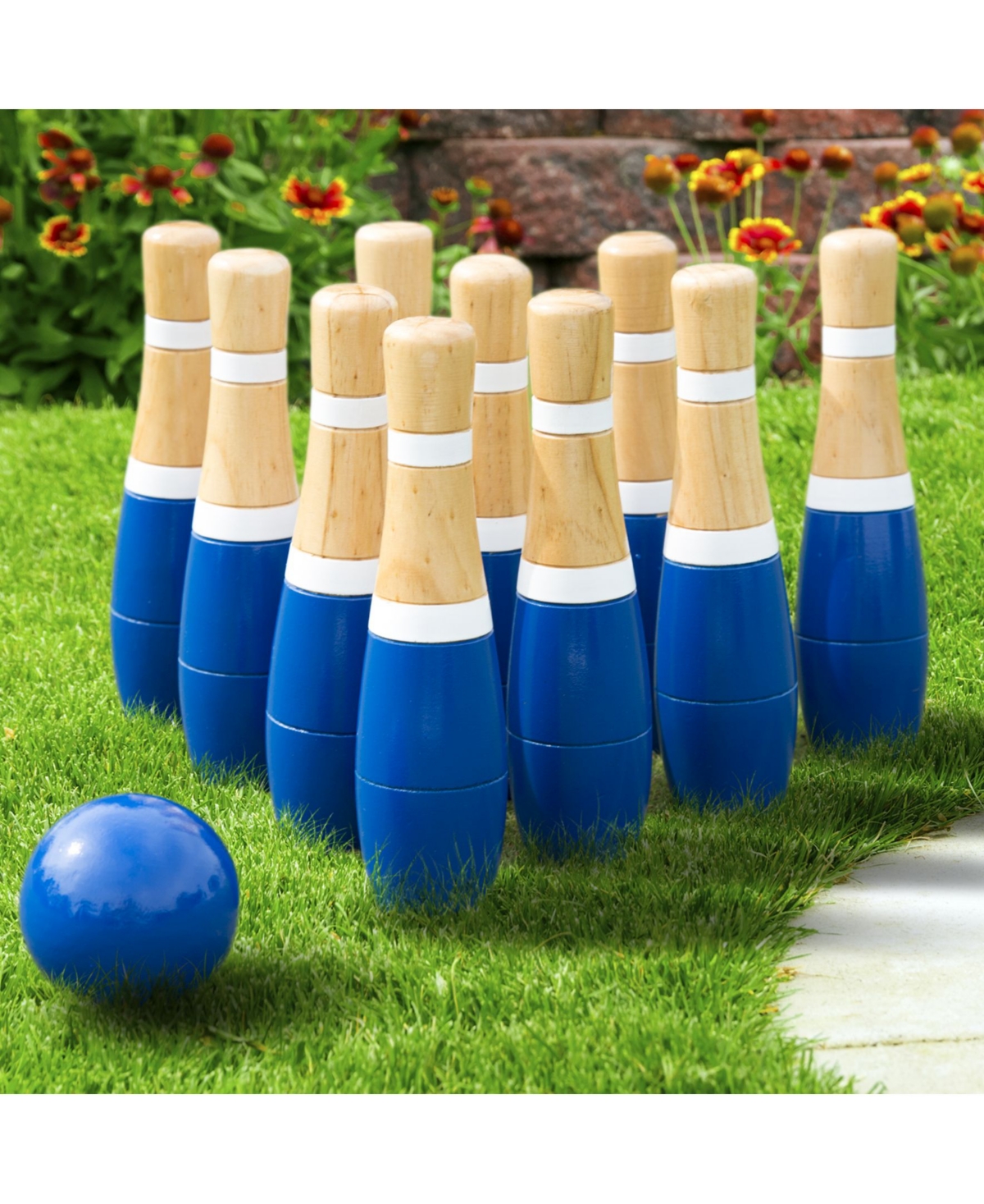 Trademark Global Hey Play 8 Inch Wooden Lawn Bowling Set In Blue