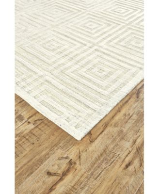 Gramercy R6326 Burgundy 5'6" x 8'6" Area Rug