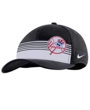 Nike New York Yankees Stripe Swooshflex Classic 99 Cap